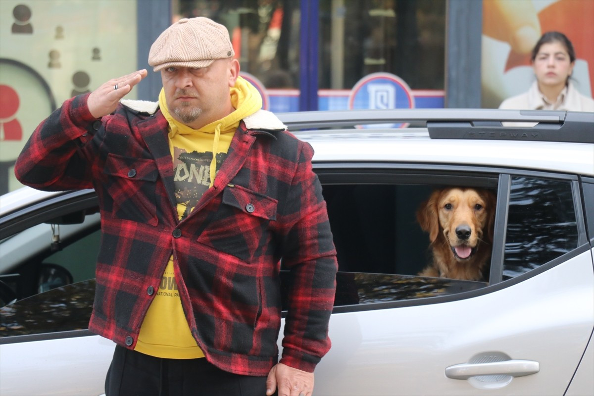 Türkiye Cumhuriyeti'nin kurucusu Mustafa Kemal Atatürk, ebediyete intikalinin 87'nci yılında...