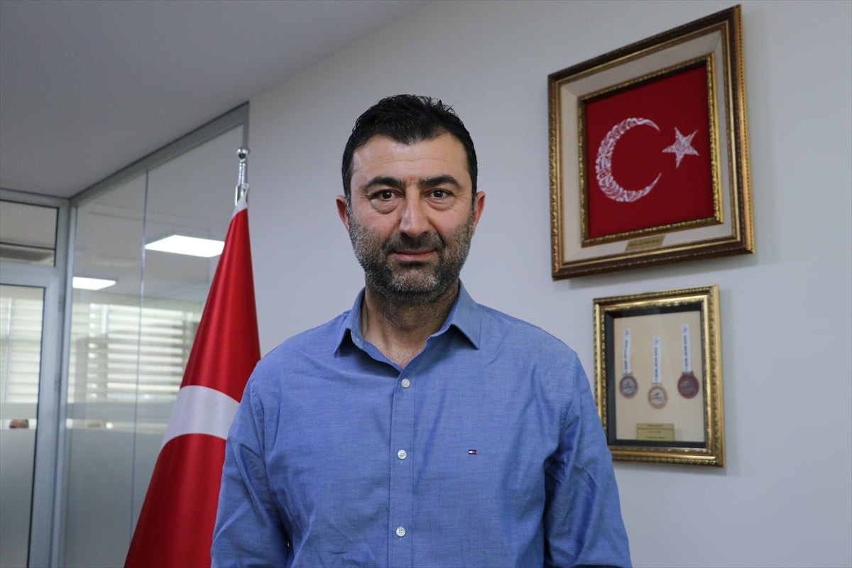 Türkiye Dans Sporları Federasyonu Başkanı Barış Korkmaz, milli dansçıların 2025 yılı boyunca...