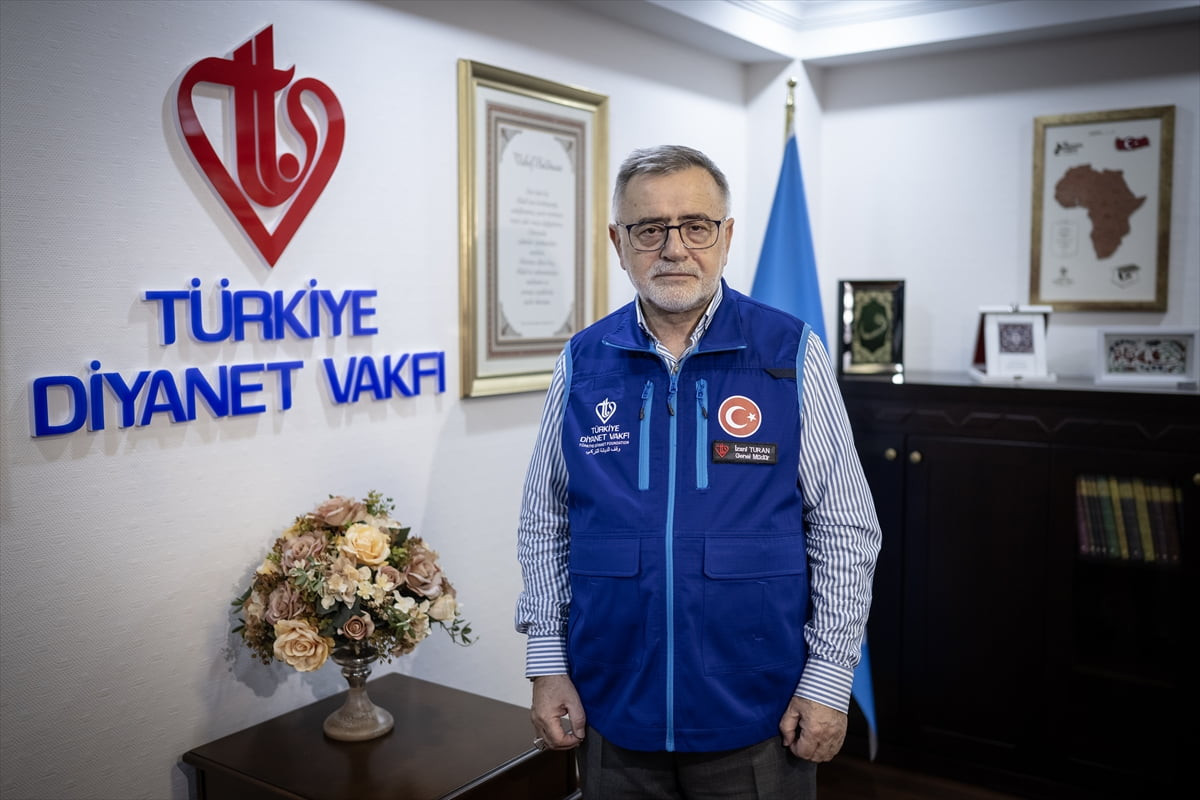 Türkiye Diyanet Vakfı (TDV) Genel Müdürü İzani Turan, vakfın Türkiye ve dünya genelinde yapacağı...
