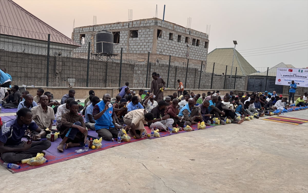 Türkiye Diyanet Vakfı (TDV), ramazan ayı dolayısıyla Nijerya'nın Niger eyaletinde her gün 130...