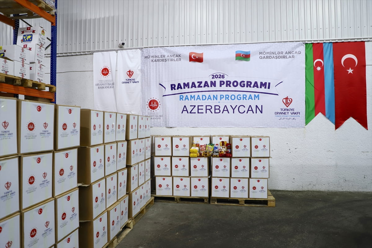 Türkiye Diyanet Vakfı (TDV), ramazan dolayısıyla Azerbaycan'da ihtiyaç sahibi 1000 aileye gıda...