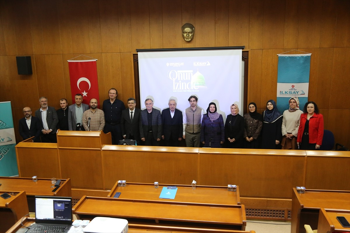 Türkiye Diyanet Vakfınca (TDV) Mevlid-i Nebi etkinlikleri kapsamında düzenlenen "Zamansız Rehber:...