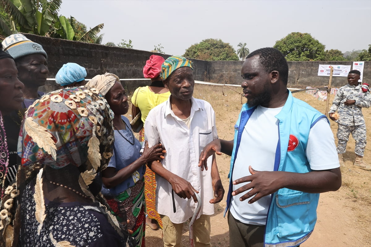 Türkiye Diyanet Vakfının (TDV) eğitim projesi kapsamında lise ve üniversite eğitimini Türkiye'de...