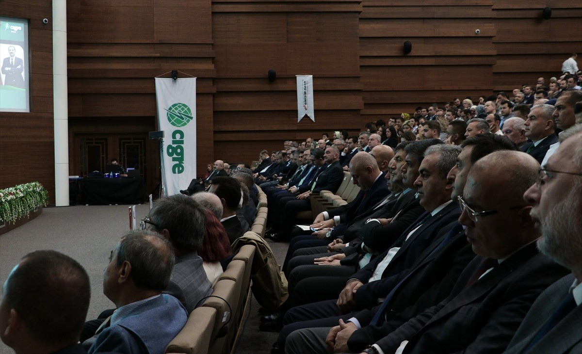 Türkiye Elektrik Sanayi Birliği (TESAB) ve Uluslararası Büyük Güç Sistemleri Konseyi (CIGRE)...