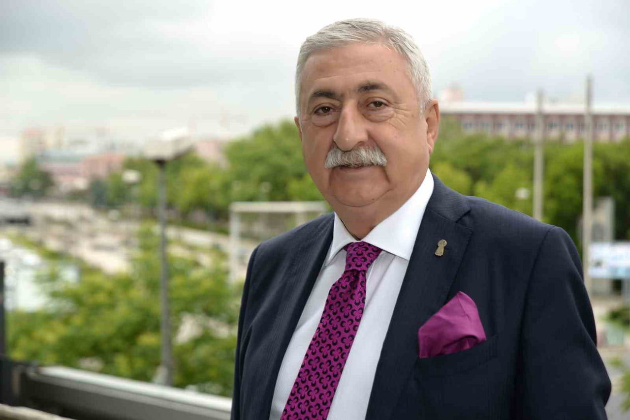 TÜRKİYE ESNAF VE SANATKARLARI KONFEDERASYONU (TESK) BAŞKANI BENDEVİ PALANDÖKEN, "GENÇLERİMİZ;...