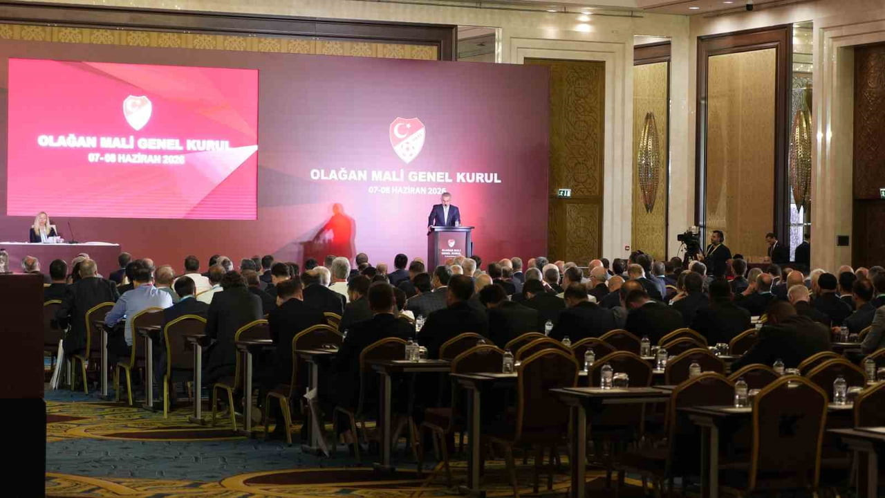 TÜRKİYE FUTBOL FEDERASYONU (TFF) BAŞKANI İBRAHİM HACIOSMANOĞLU, OLAĞAN MALİ GENEL KURUL'DA...