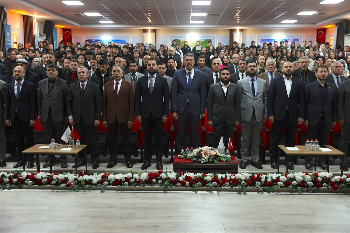 Türkiye Gençlik Vakfı (TÜGVA) Hakkari İl Temsilciliği 5. Olağan Genel Kurulu Mücahit Tunç...