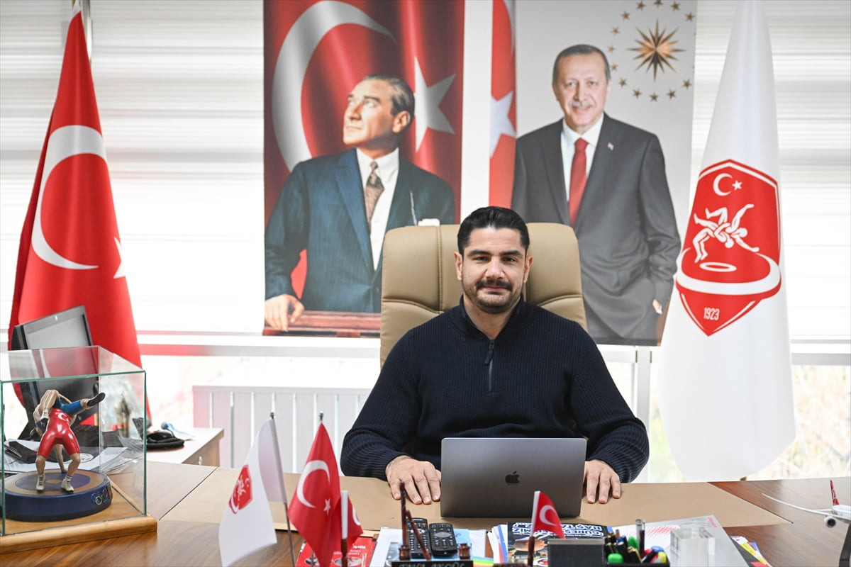 Türkiye Güreş Federasyonu Başkanı Taha Akgül, Anadolu Ajansının (AA) gözünden 2025'e damga vuran...