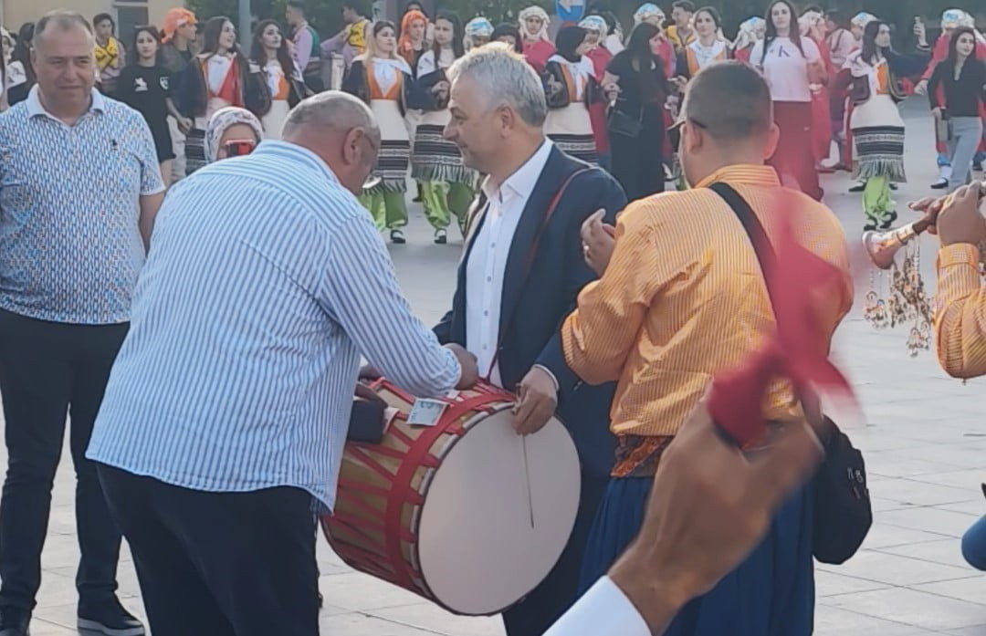 TÜRKİYE HALK OYUNLARI FEDERASYONU TARAFINDAN MANİSA'DA DÜZENLENEN TÜRKİYE HALK OYUNLARI FİNALLERİ...