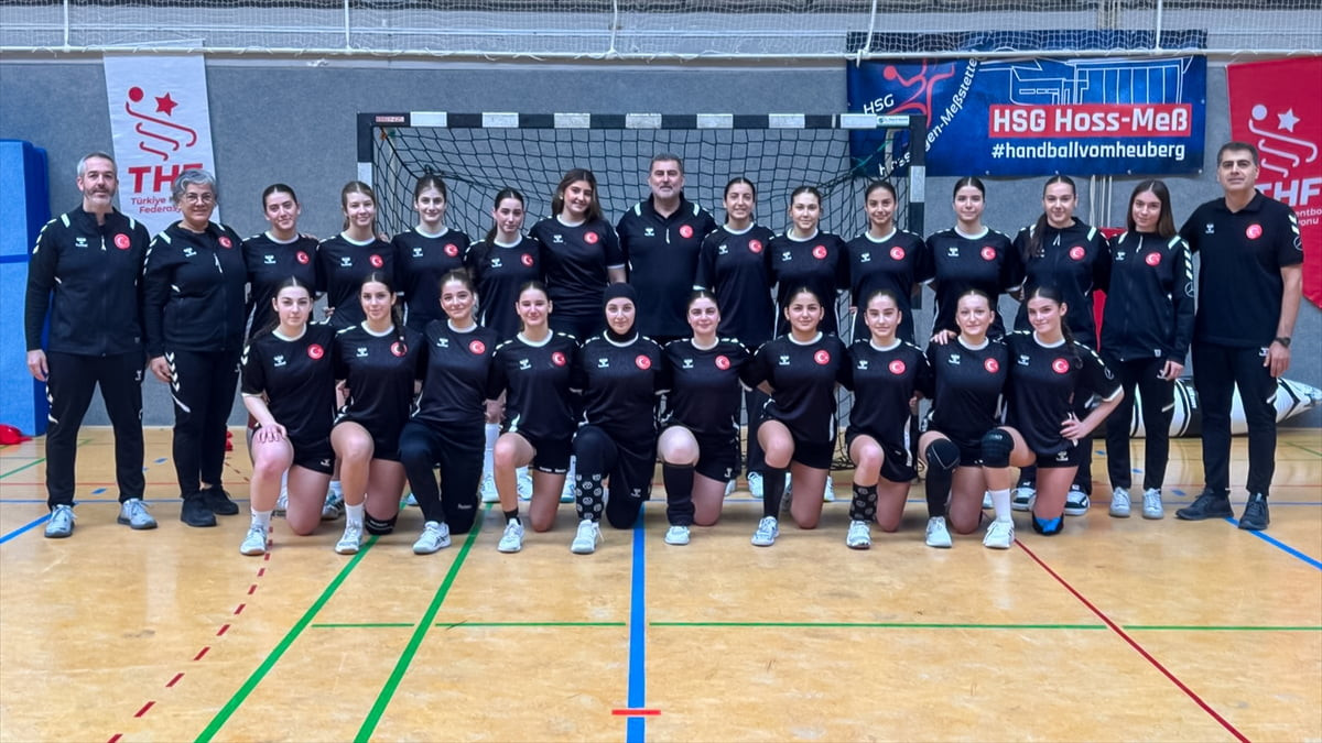 Türkiye Hentbol Federasyonu (THF) Teknik Eğitim ve Tarama Kampı'nın yeni durağı Almanya'nın...