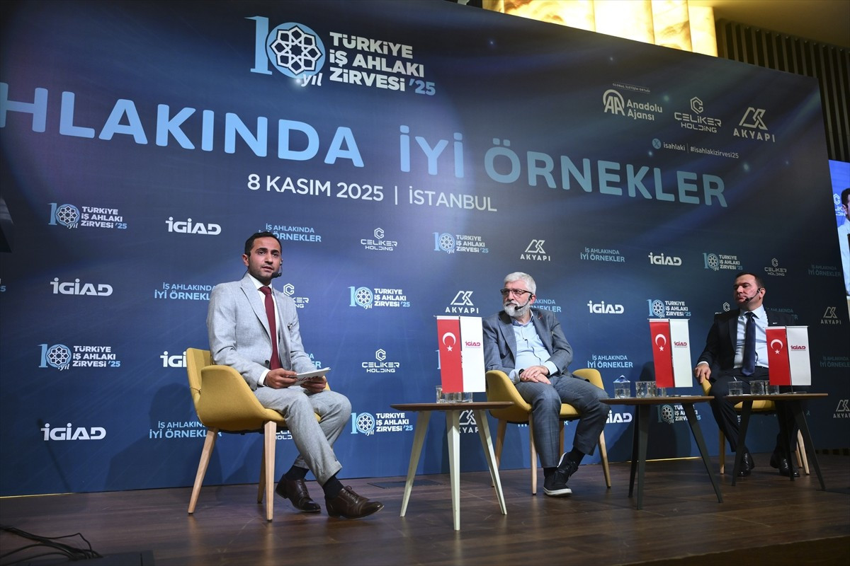 Türkiye İktisadi Girişim ve İş Ahlakı Derneği (İGİAD) tarafından bu yıl 10'uncusu düzenlenen...