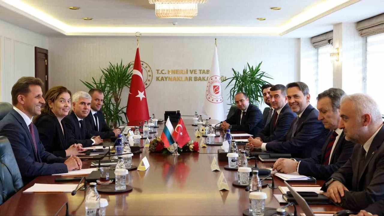 TÜRKİYE İLE BULGARİSTAN ARASINDA DOĞAL GAZ ALANINDAKİ İŞ BİRLİĞİNİN GELİŞTİRİLMESİNE YÖNELİK...