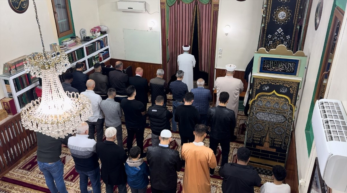 Türkiye ile Romanya arasındaki köklü dostluğun bugün de izlerini taşıyan başkent Bükreş'teki...