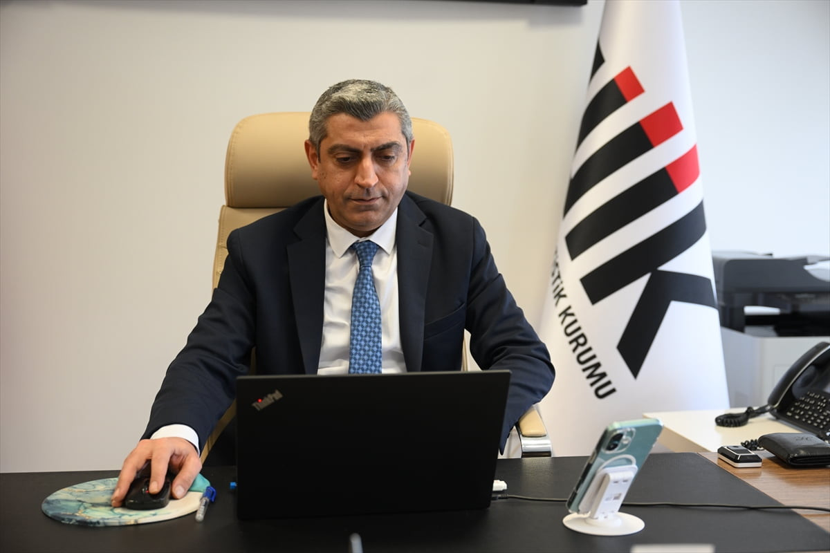 Türkiye İstatistik Kurumu (TÜİK) Edirne Bölge Müdürü Hasan Akdemir, Anadolu Ajansının (AA)...