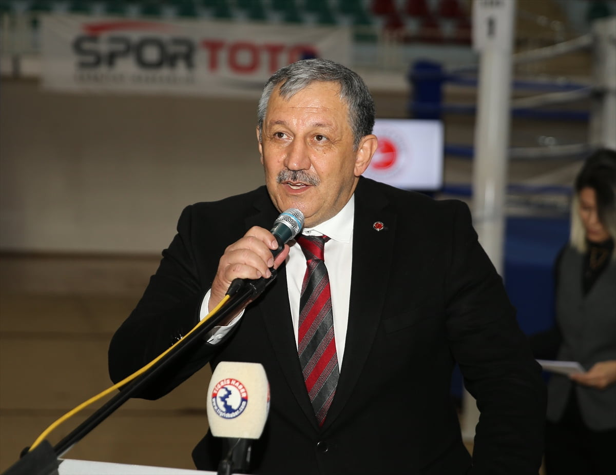 Türkiye Kick Boks Federasyonu'nca Diyarbakır'da düzenlenen Kick Boks Türkiye Şampiyonası ve Milli...