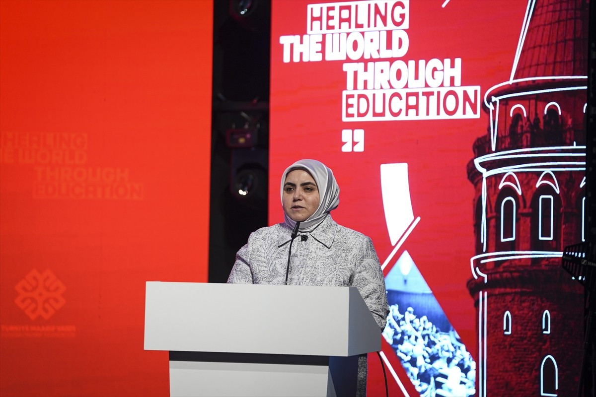 Türkiye Maarif Vakfınca (TMV) eğitim dünyasının toplumsal ve kültürel etkilerini derinlikli...