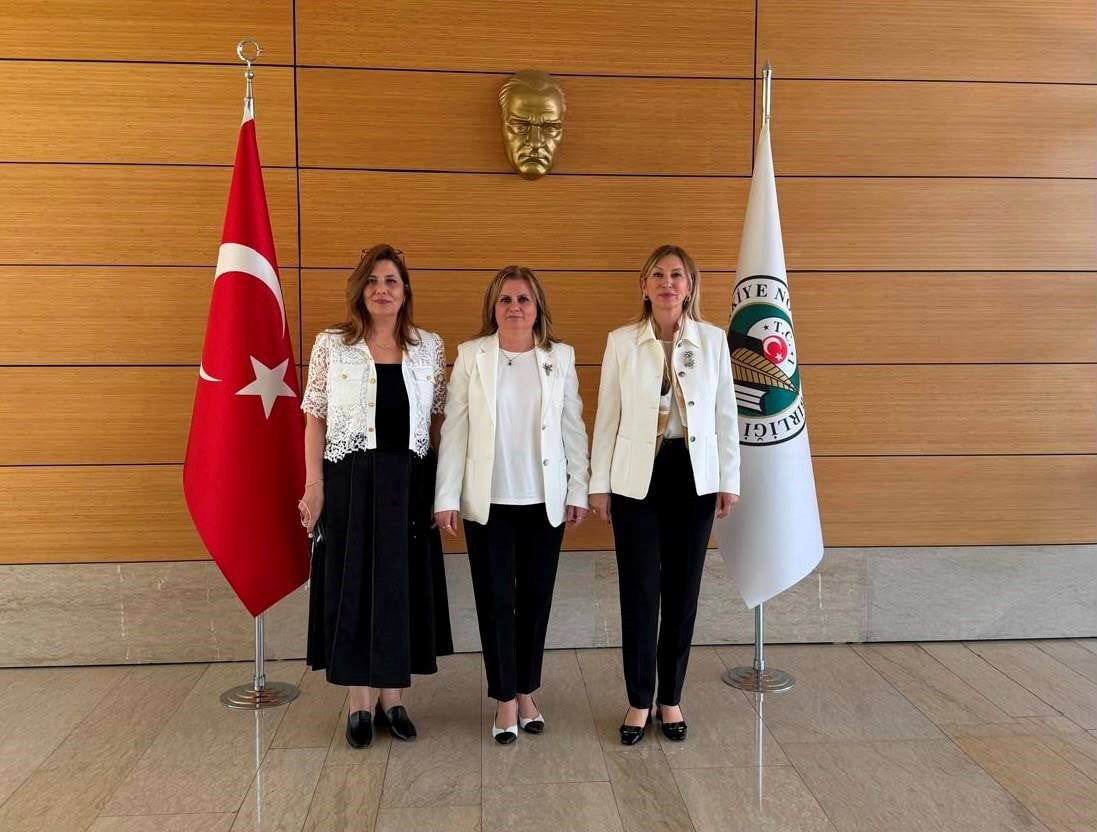 TÜRKİYE NOTERLER BİRLİĞİNİN 55. OLAĞAN GENEL KURULU SONRASINDA TÜRKİYE NOTERLER BİRLİĞİ BAŞKANLIĞI...