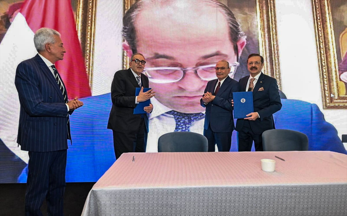 Türkiye Odalar ve Borsalar Birliği (TOBB) ile Mısır Ticaret Odaları Federasyonu (FEDCOC)...
