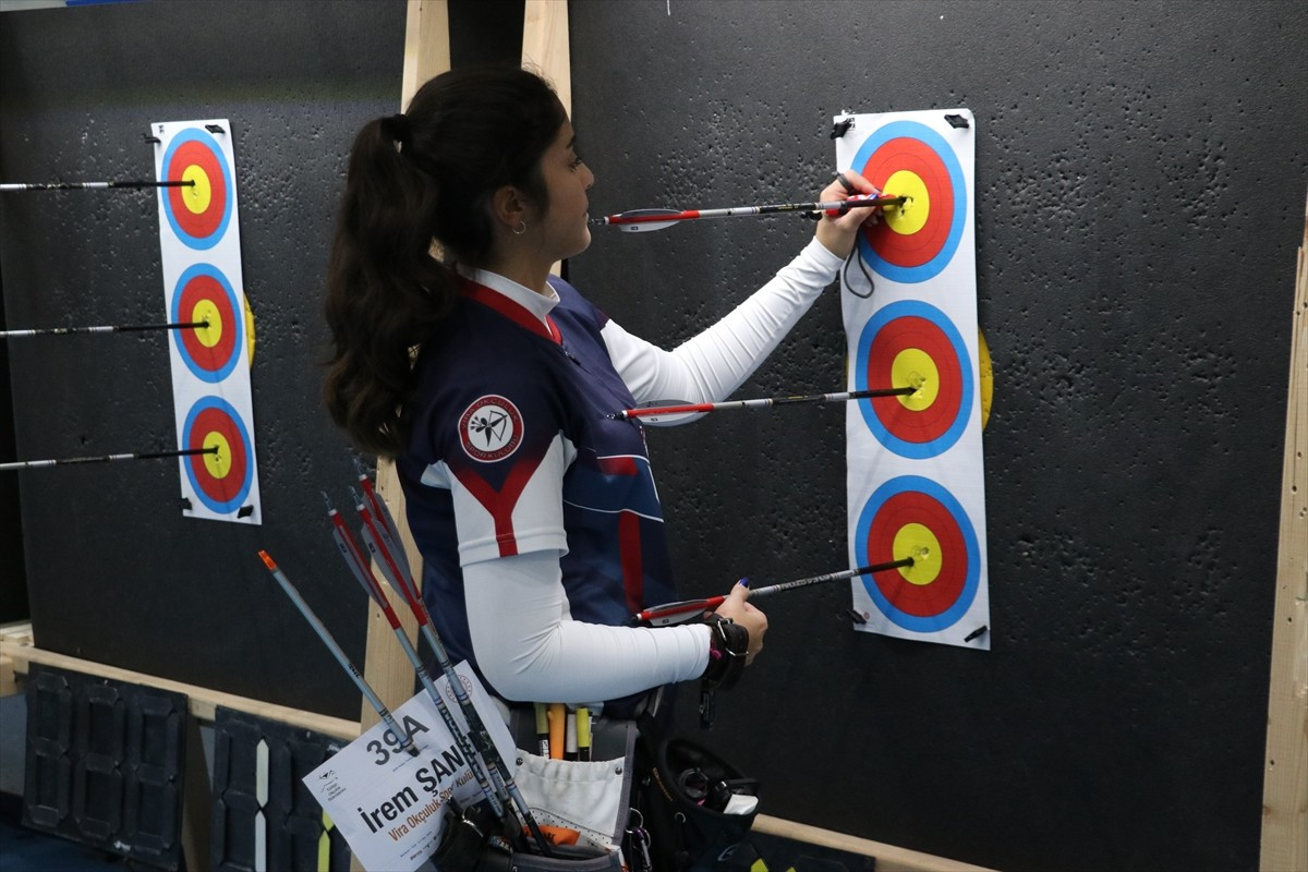 Türkiye Okçuluk Federasyonu tarafından düzenlenen 2025 Salon Okçuluk Türkiye Şampiyonası...