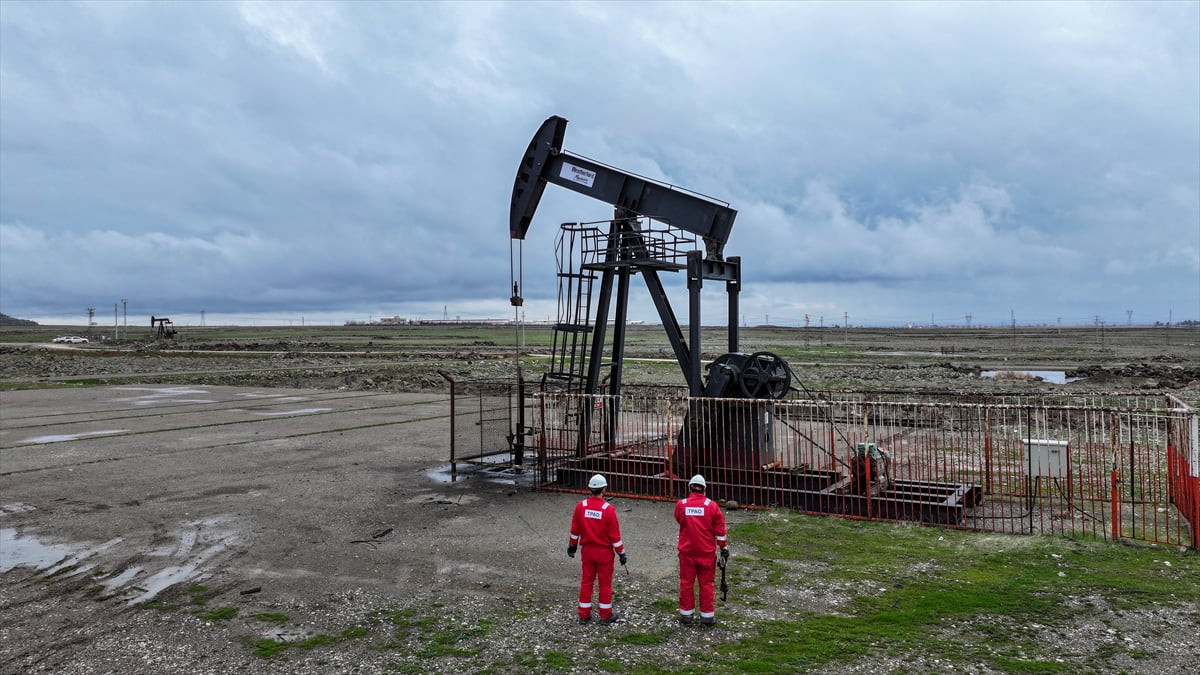 Türkiye Petrolleri Anonim Ortaklığı (TPAO), Diyarbakır'da günlük yaklaşık 15 bin varil olan petrol...