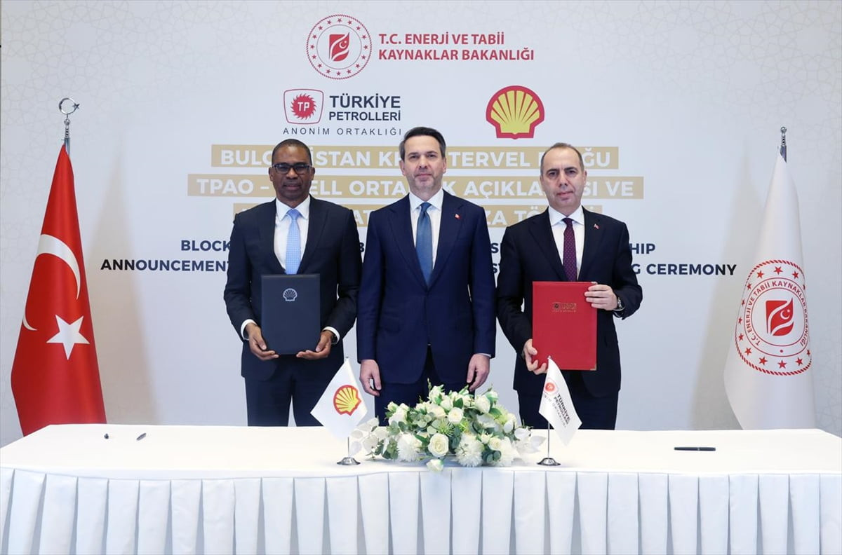 Türkiye Petrolleri Anonim Ortaklığı (TPAO) ve İngiliz enerji şirketi Shell arasında Bulgaristan'ın...