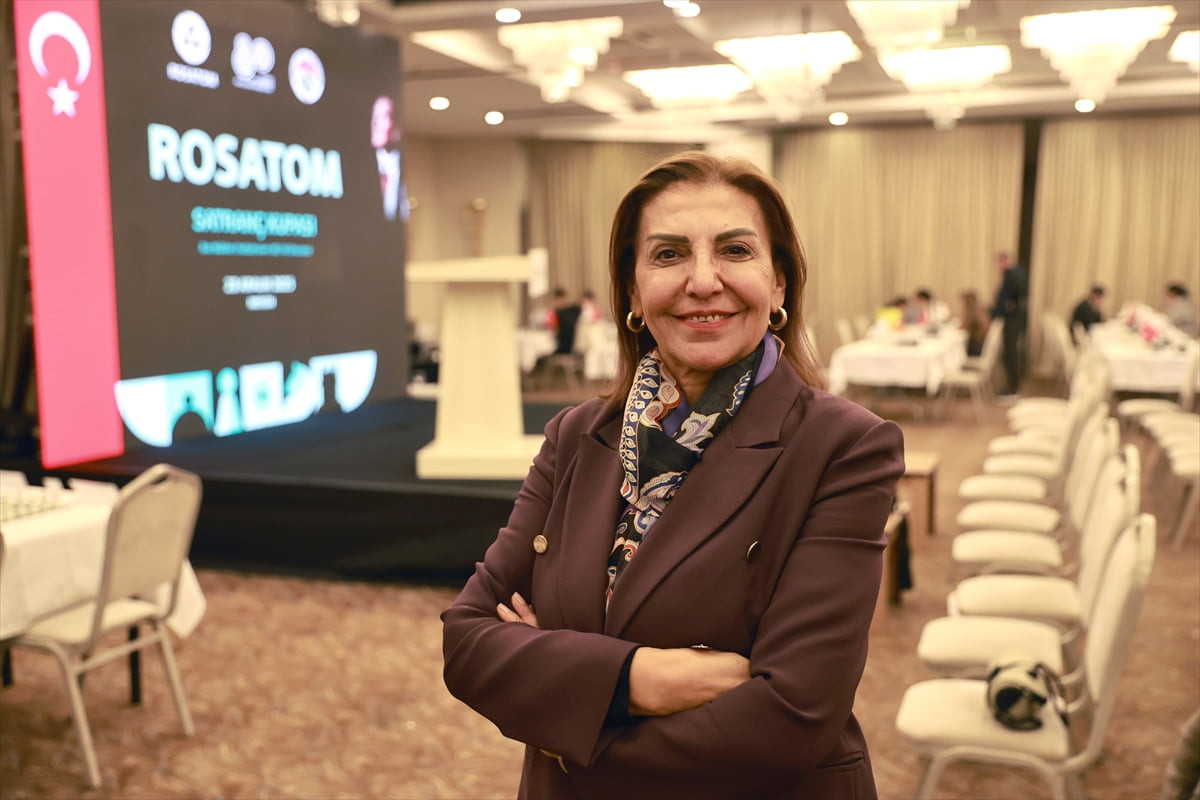 Türkiye Satranç Federasyonu Onursal Başkanı Gülkız Tulay, AA muhabirine açıklamalarda...