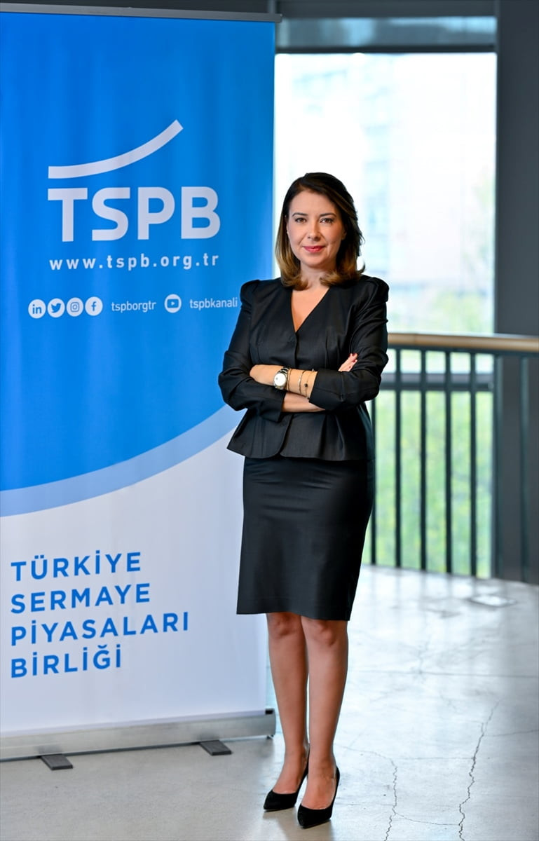Türkiye Sermaye Piyasaları Birliği (TSPB) Yönetim Kurulu Başkanı Pamir Karagöz, AA muhabrine...