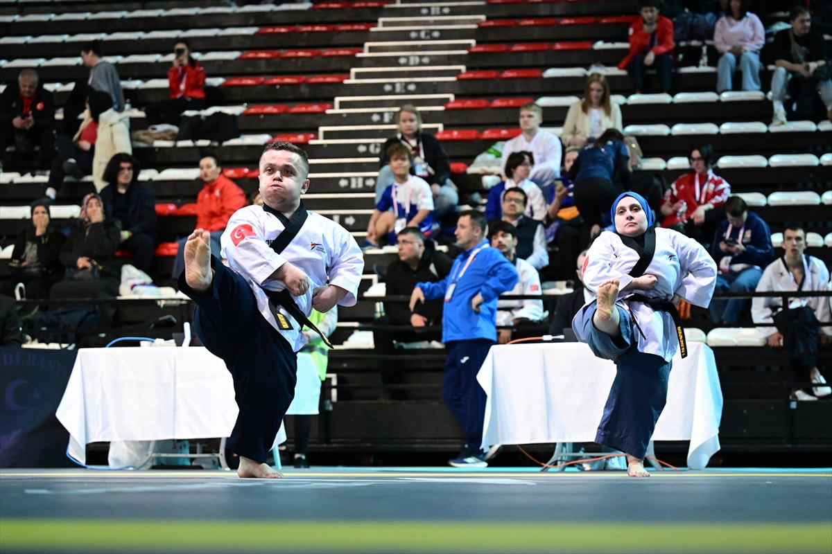 Türkiye Tekvando Federasyonu tarafından Antalya'da düzenlenen 13. Uluslararası Türkiye Açık...