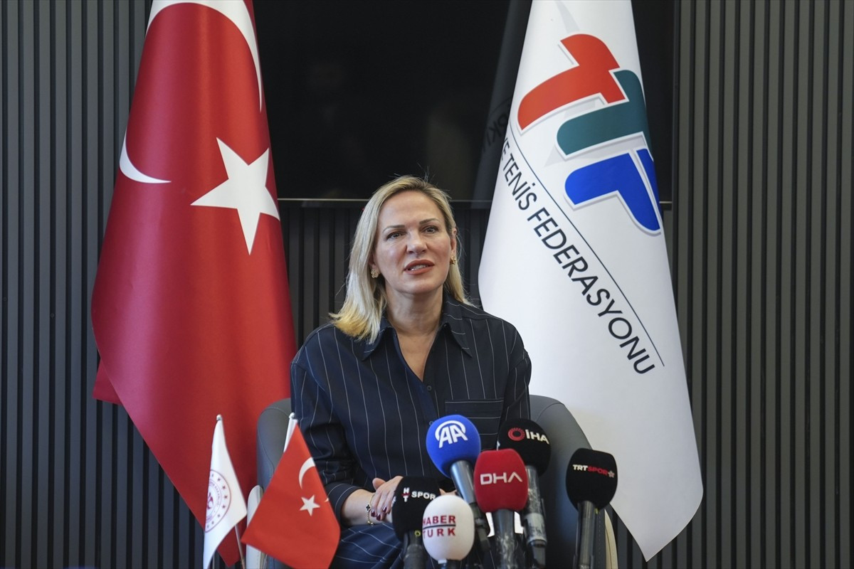 Türkiye Tenis Federasyonu (TTF) Başkanı Şafak Müderrisgil, TTF Ankara Tenis Eğitim Merkezi'nde...