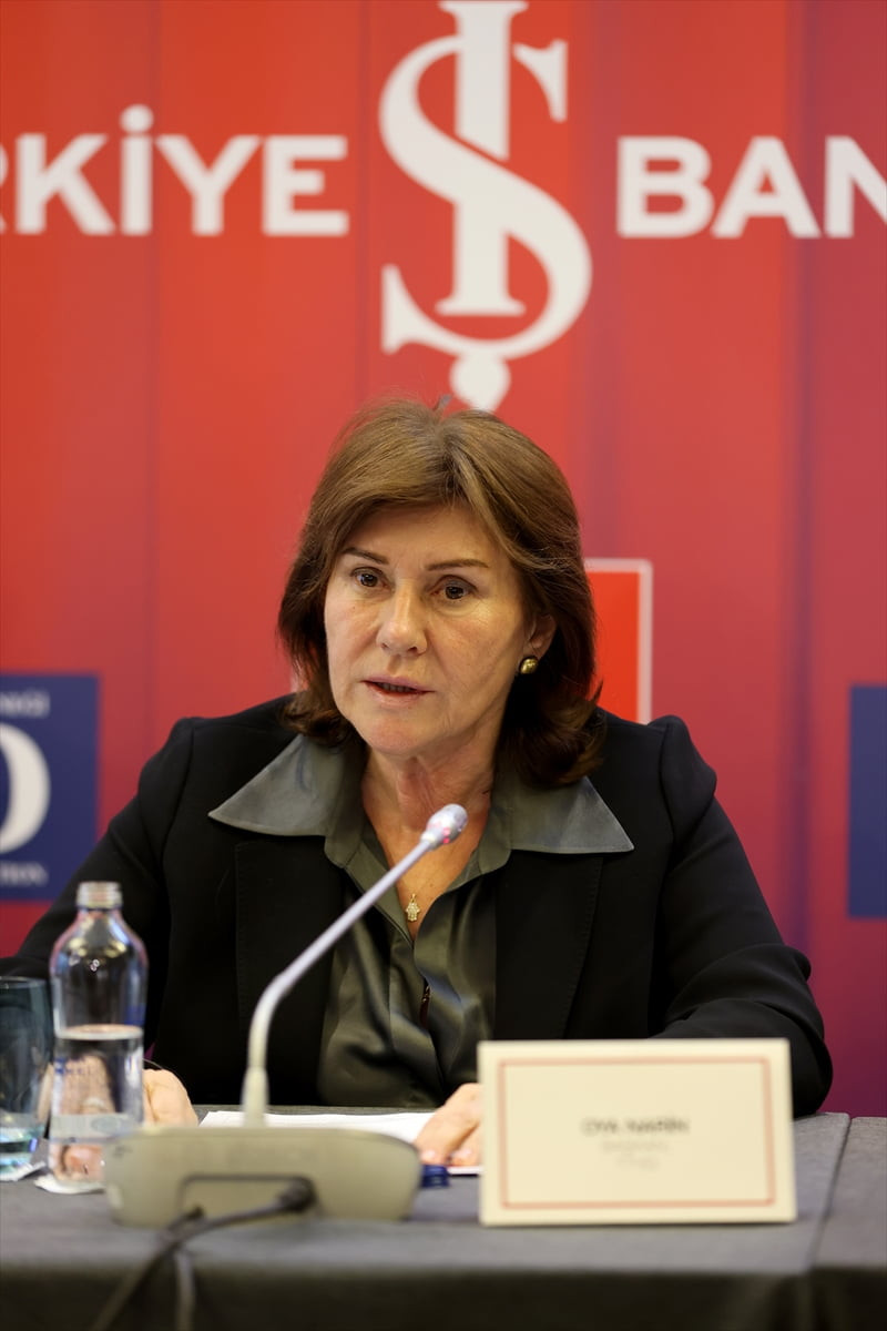 Türkiye Turizm Yatırımcıları Derneği Başkanı Oya Narin, TTYD ev sahipliğinde Cumhurbaşkanlığı...