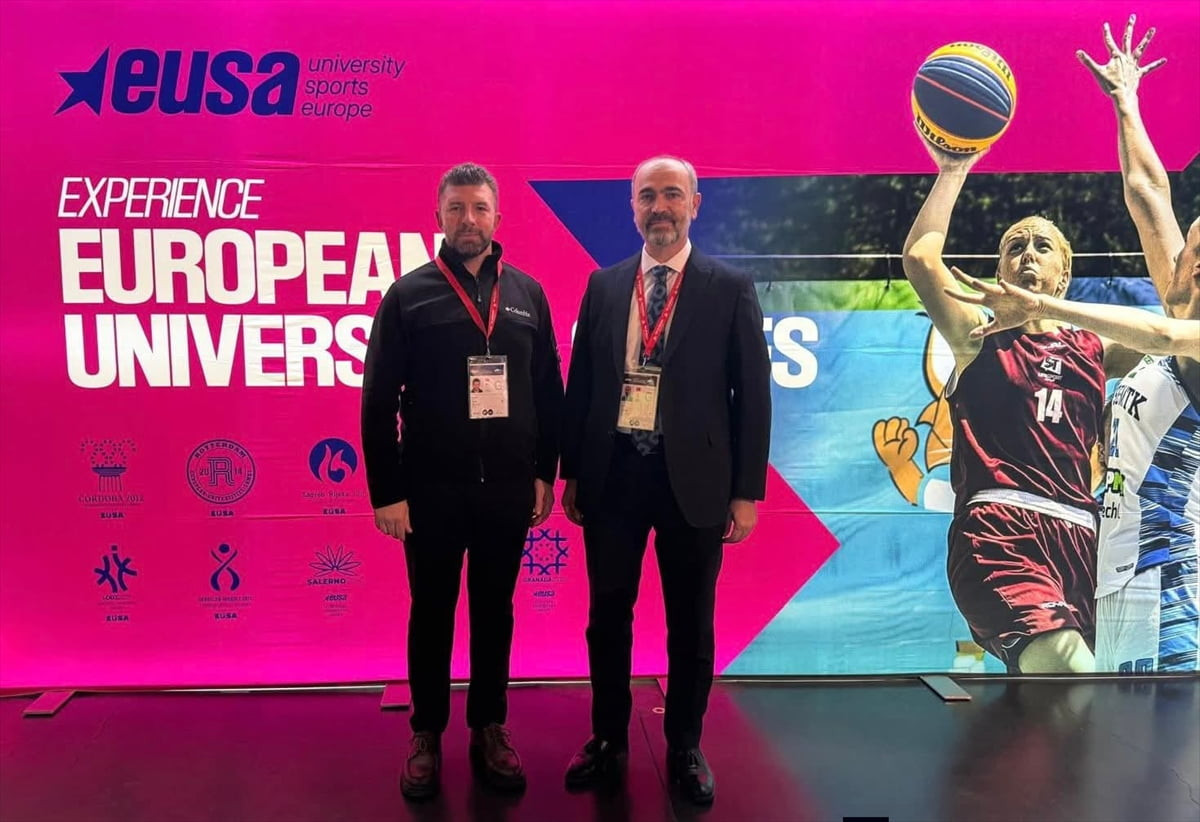 Türkiye Üniversite Sporları Federasyonu (TÜSF) Başkanı Mutlu Türkmen, milli sporcuların 2025...