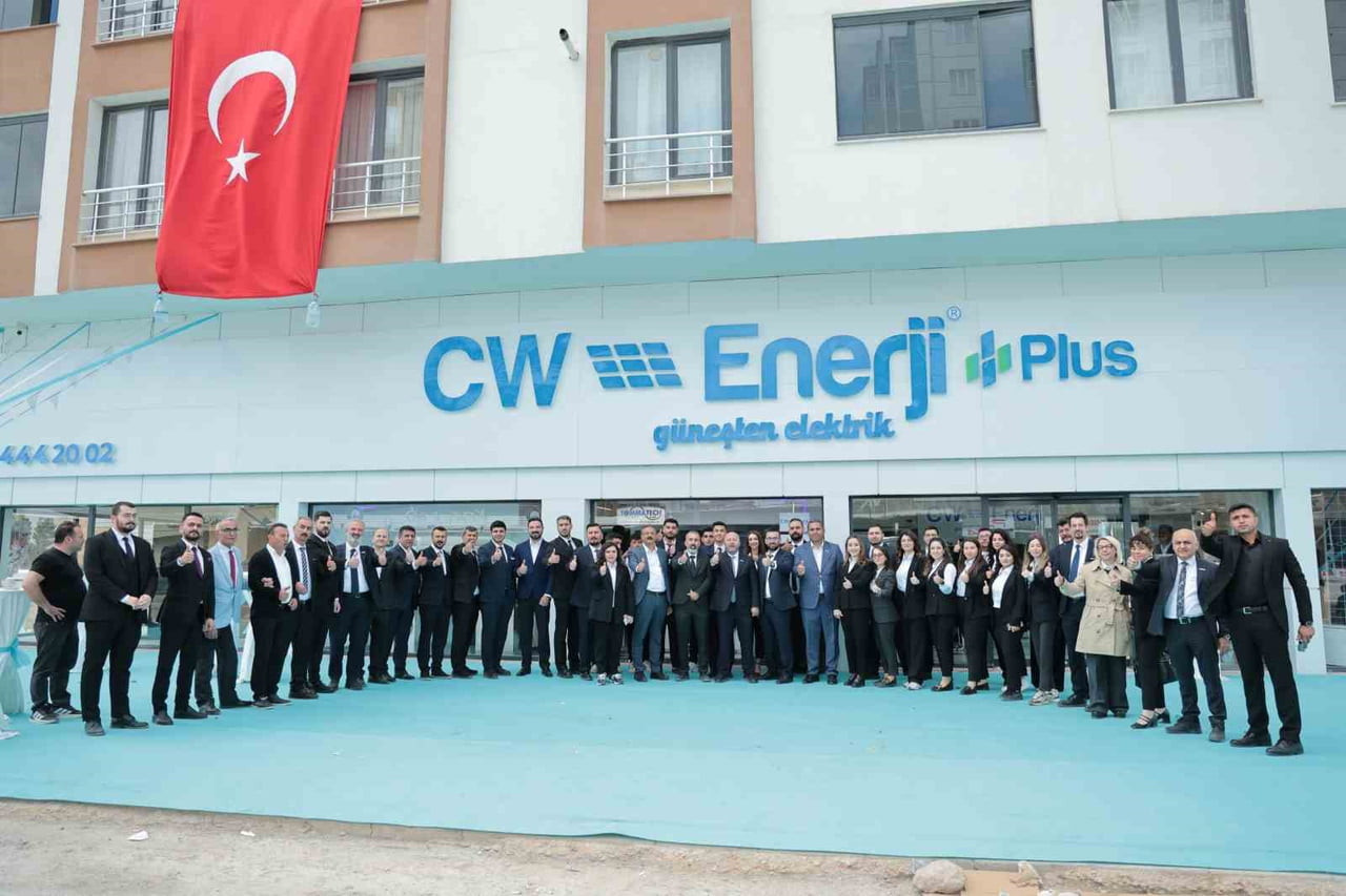 TÜRKİYE VE AVRUPA’NIN ÖNDE GELEN FOTOVOLTAİK GÜNEŞ PANELİ VE HÜCRE ÜRETİCİLERİNDEN BİRİ OLAN CW...