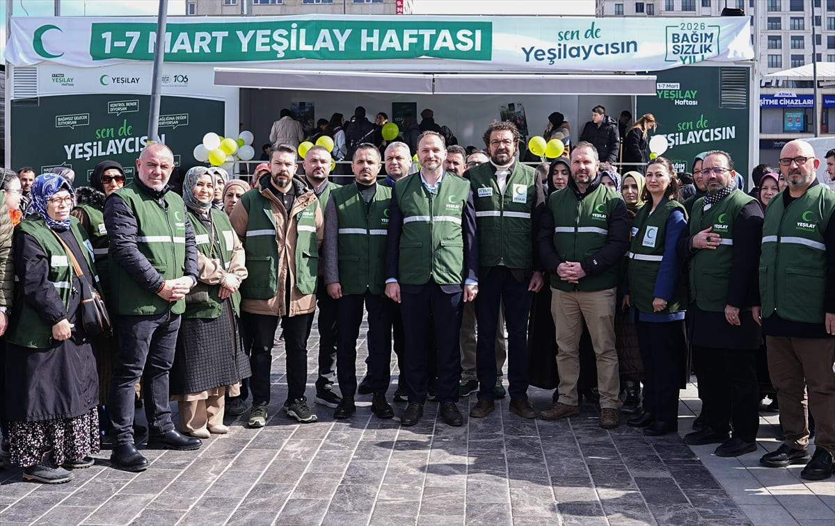 Türkiye Yeşilay Cemiyetince, bağımlılıklara karşı toplumsal farkındalığı artırmaya yönelik...