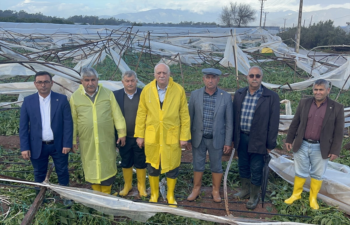 Türkiye Ziraat Odaları Birliği (TZOB) Genel Başkanı Şemsi Bayraktar, Antalya’nın Kumluca ilçesinde...