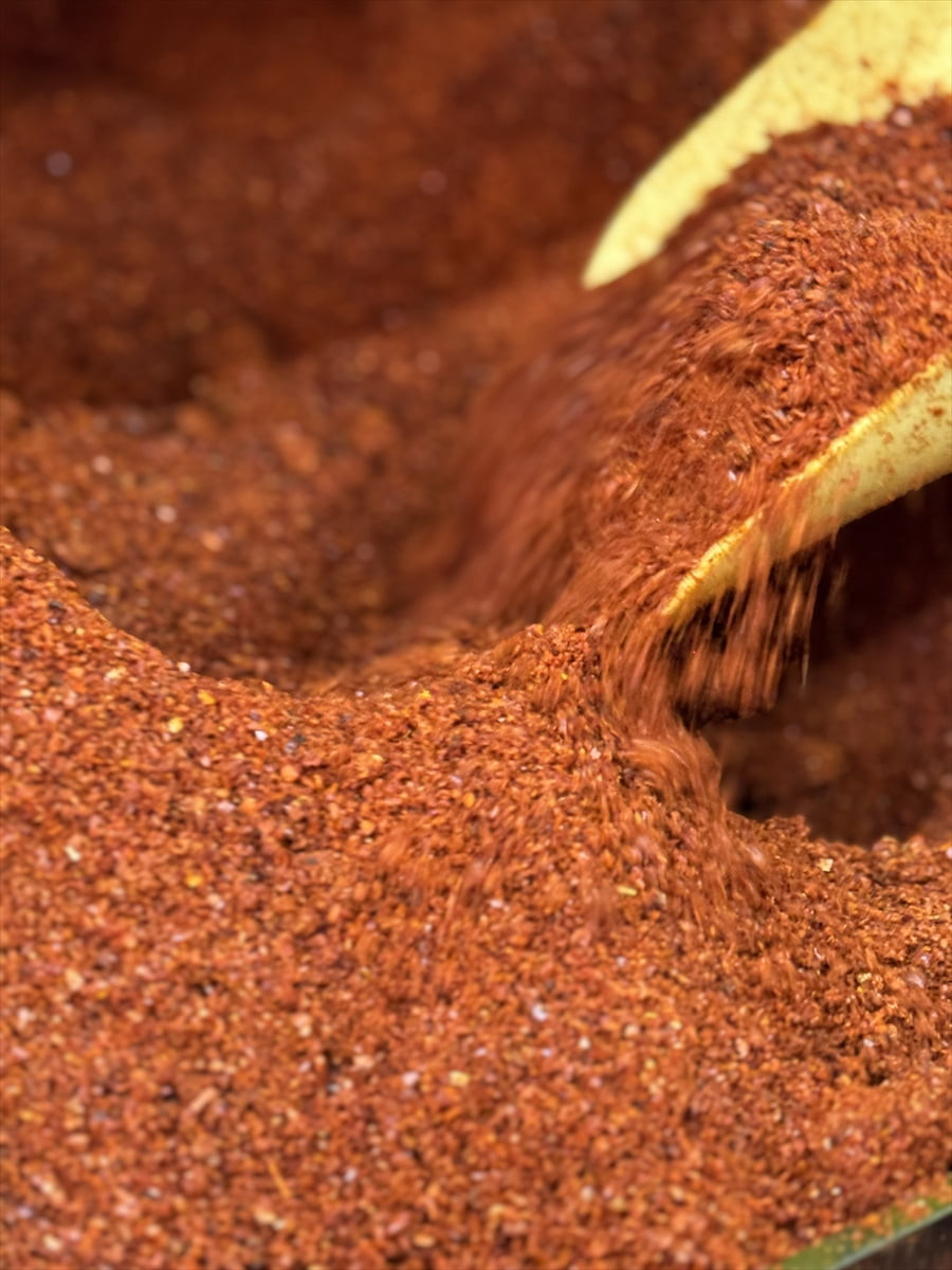  Türkiye'de üretilen ve yemeklerin vazgeçilmez lezzetlerinden pul biberinin ihracatı, geçen yıl 14...