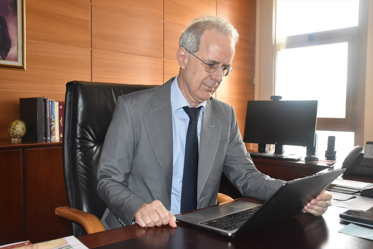 Türkiye'nin Abuja Büyükelçisi Mehmet Poroy, Anadolu Ajansının (AA) gözünden 2025'e damga vuran...