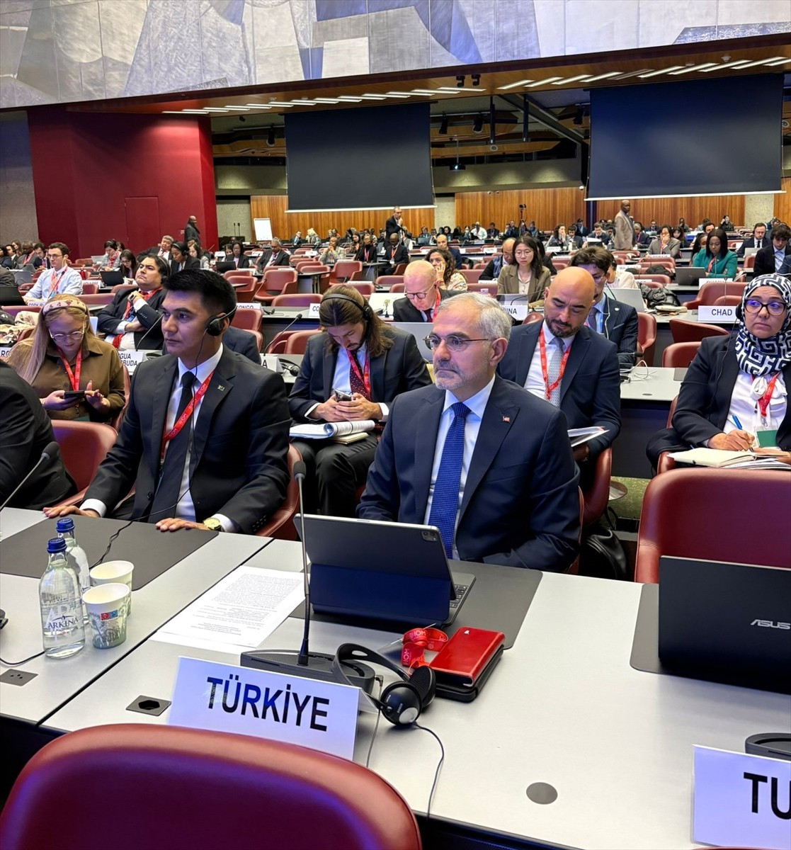 Türkiye'nin Birleşmiş Milletler (BM) Cenevre Ofisi nezdinde Daimi Temsilcisi Büyükelçi Burak...