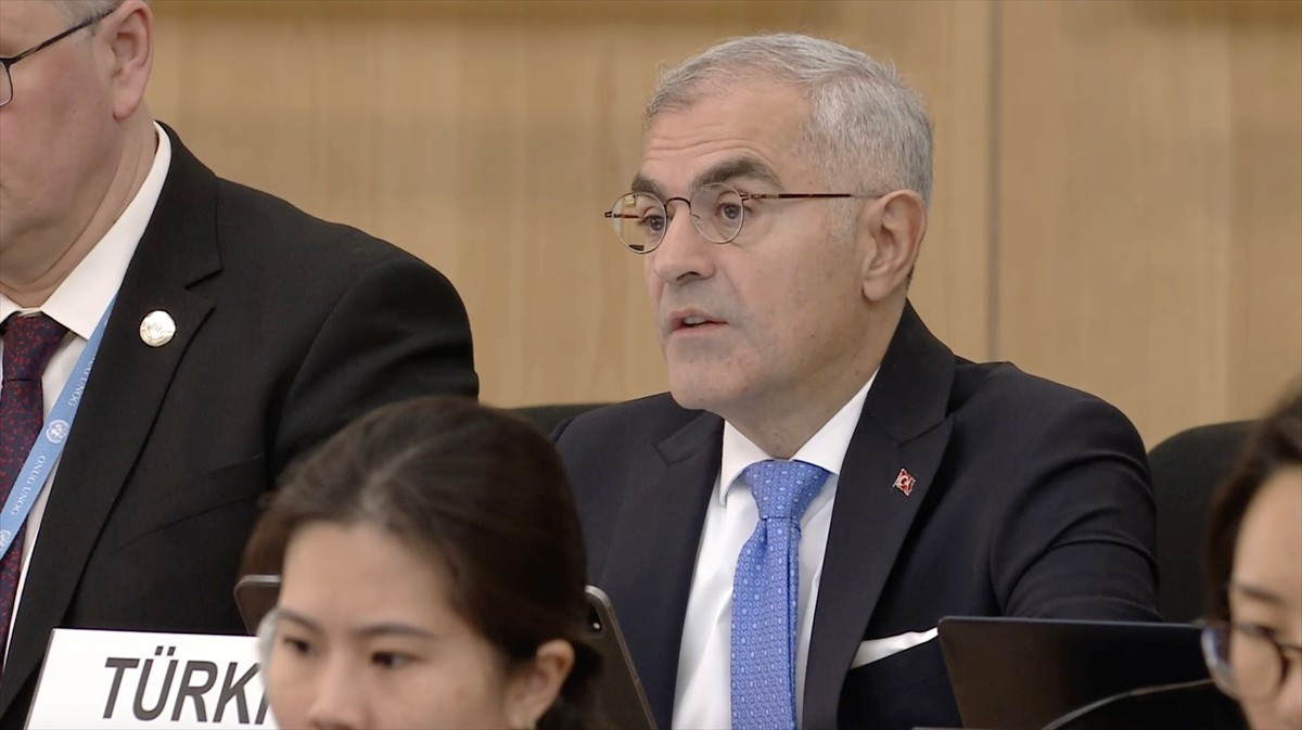 Türkiye'nin Birleşmiş Milletler (BM) Cenevre Ofisi nezdindeki Daimi Temsilcisi Büyükelçi Burak...
