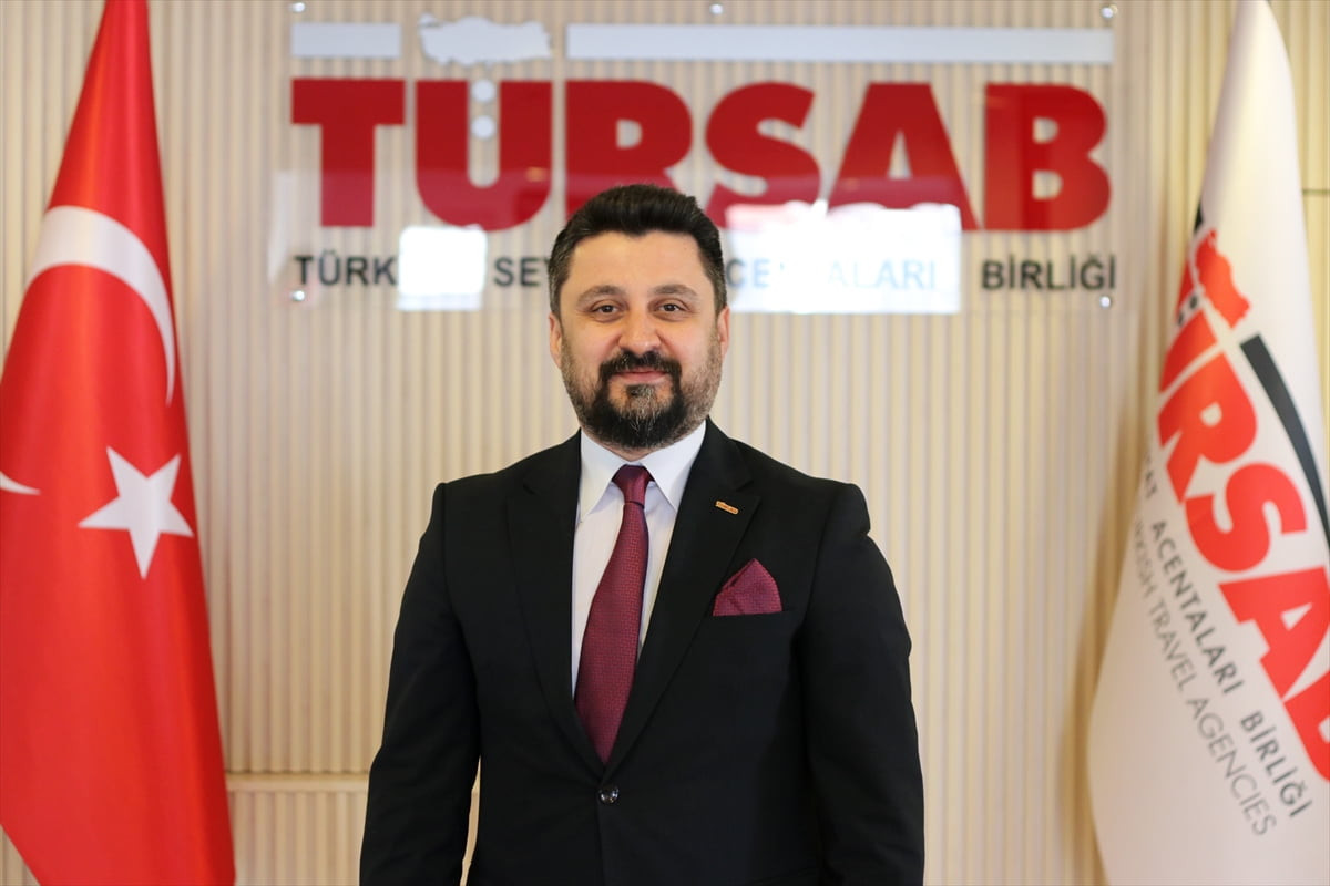 Türkiye'nin önemli turizm merkezlerini barındıran Ege Bölgesi'nde, eğitimdeki ara tatil ve Ramazan...