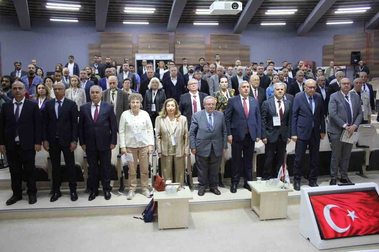 TÜRKİYE’DE KANATLI ETİ SEKTÖRÜNÜN LİDER KURULUŞLARINDAN GEDİK PİLİÇ, SEKTÖRÜN GELECEĞİNE YÖN...
