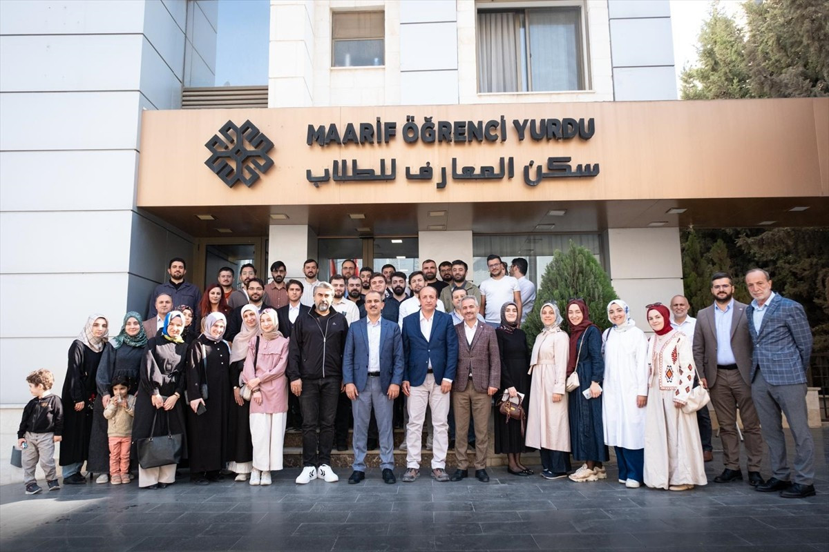 Türkiye’nin Amman Büyükelçisi Yakup Caymazoğlu, Ürdün’deki Türk öğrenci ve akademisyenlerle bir...