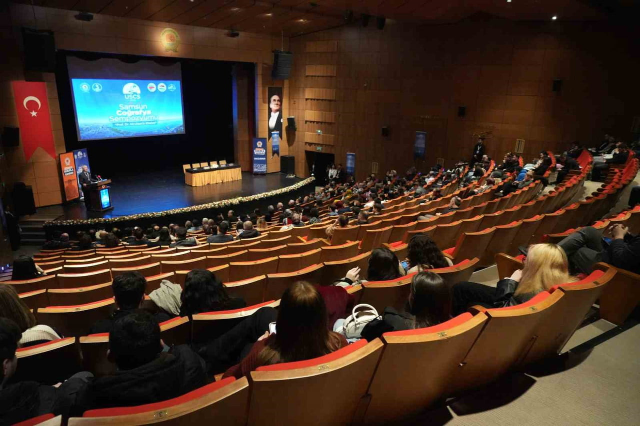 TÜRKİYE’NİN DÖRT BİR YANINDAN ARAŞTIRMACILAR SAMSUN’DA COĞRAFYA İÇİN BULUŞTU