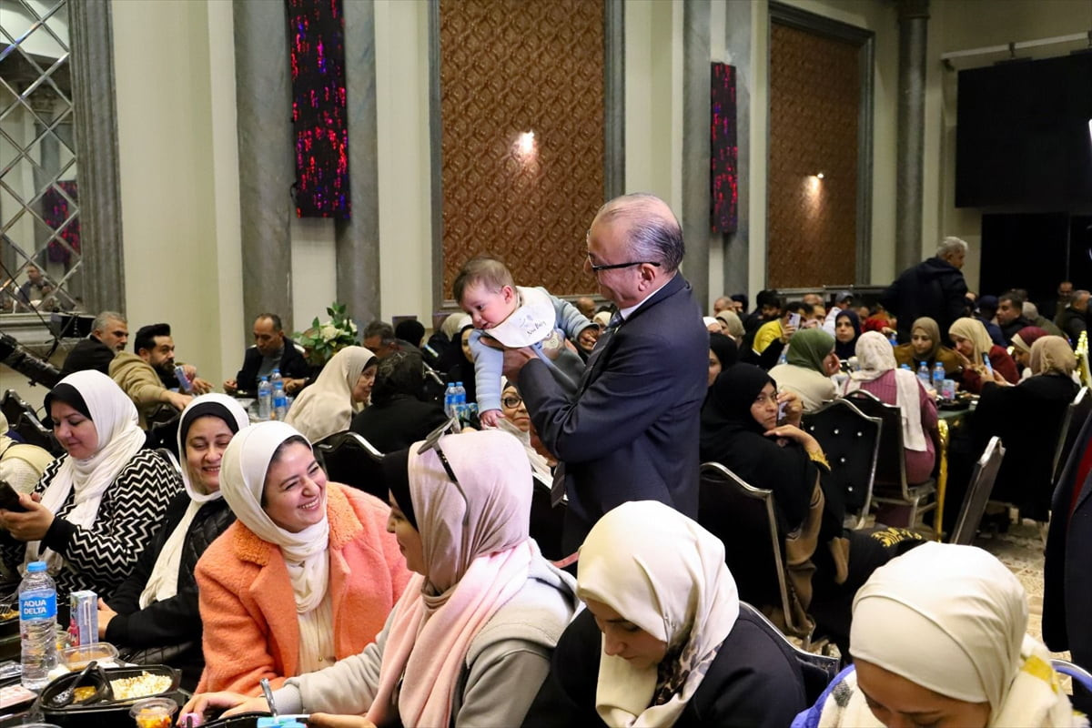 Türkiye’nin Mısır Büyükelçiliği ile İHH İnsani Yardım Vakfı iş birliğinde düzenlenen insani...