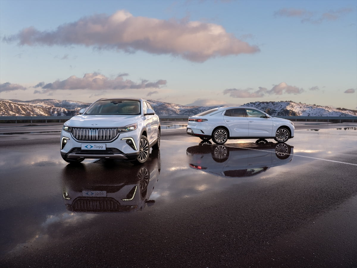 Türkiye’nin Otomobili Girişim Grubu (Togg), araçlarında yeni bir renk seçeneğini kullanıcıların...