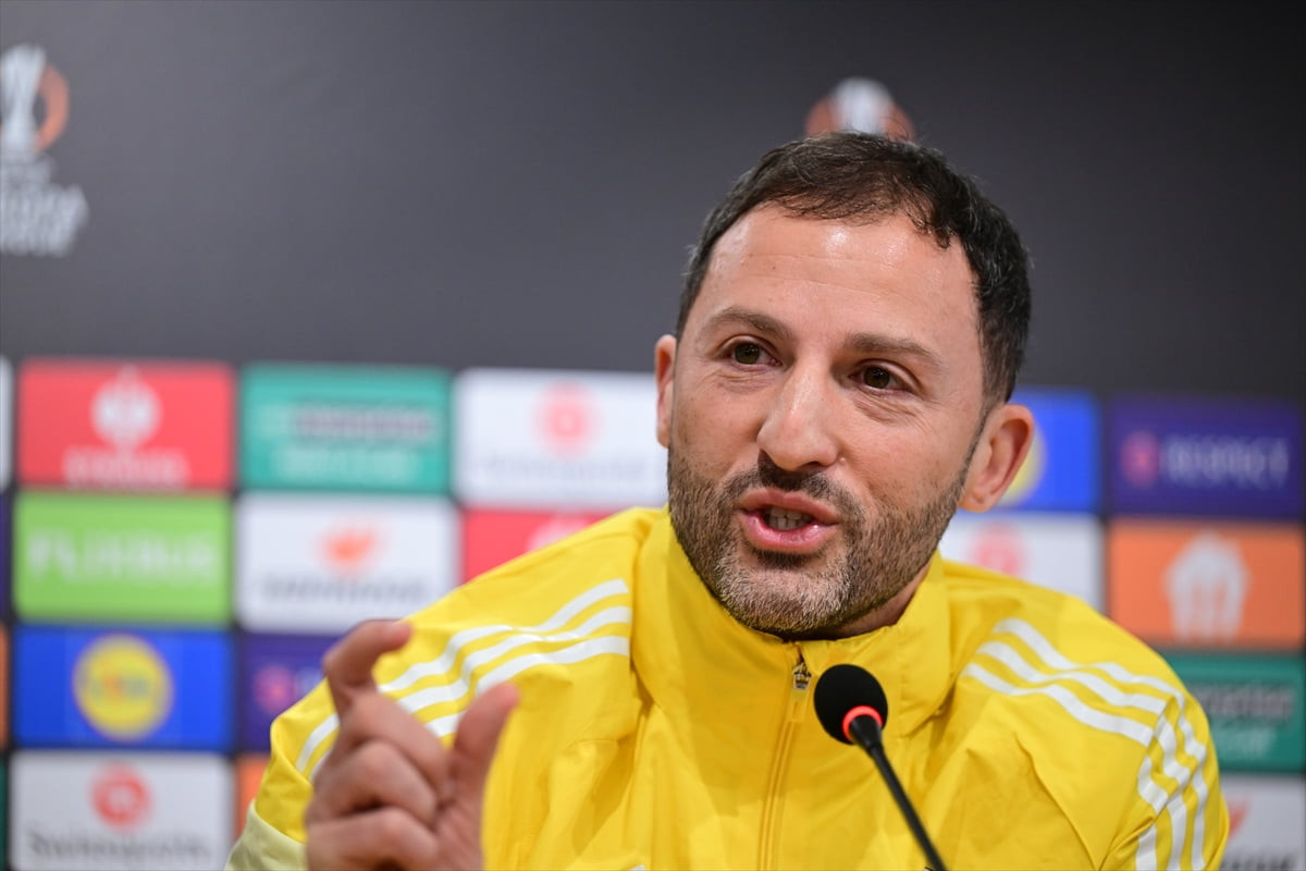 UEFA Avrupa Ligi son 16 play-off turu ikinci maçında İngiltere'nin Nottingham Forest takımı ile...