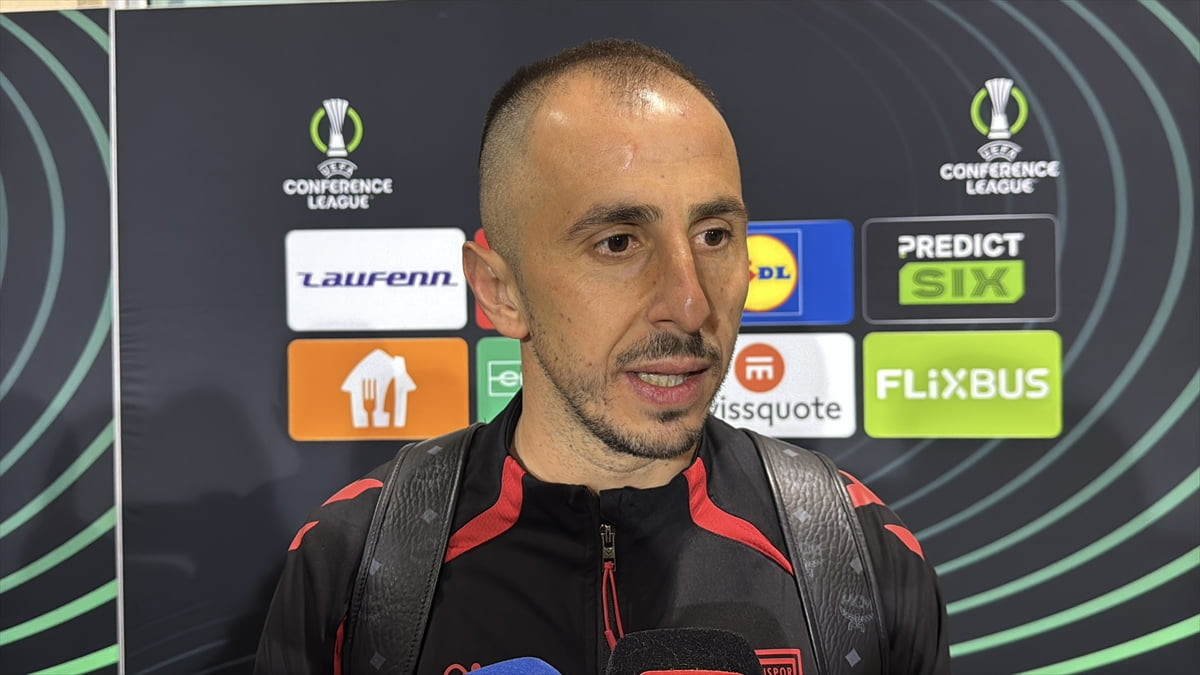 UEFA Konferans Ligi son 16 play-off turu ilk maçında konuk olduğu Kuzey Makedonya temsilcisi...