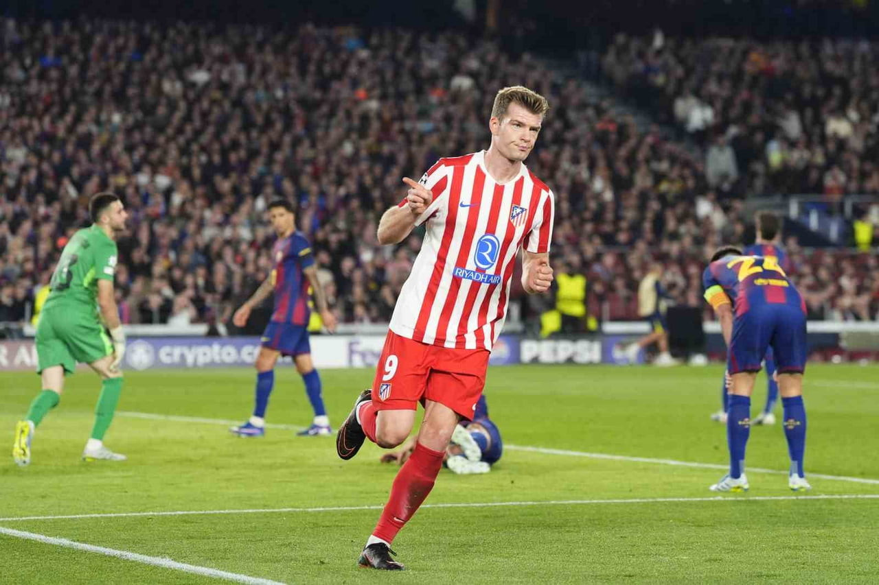 UEFA ŞAMPİYONLAR LİGİ ÇEYREK FİNAL İLK MAÇINDA ATLETİCO MADRİD, DEPLASMANDA BARCELONA'YI 2-0...
