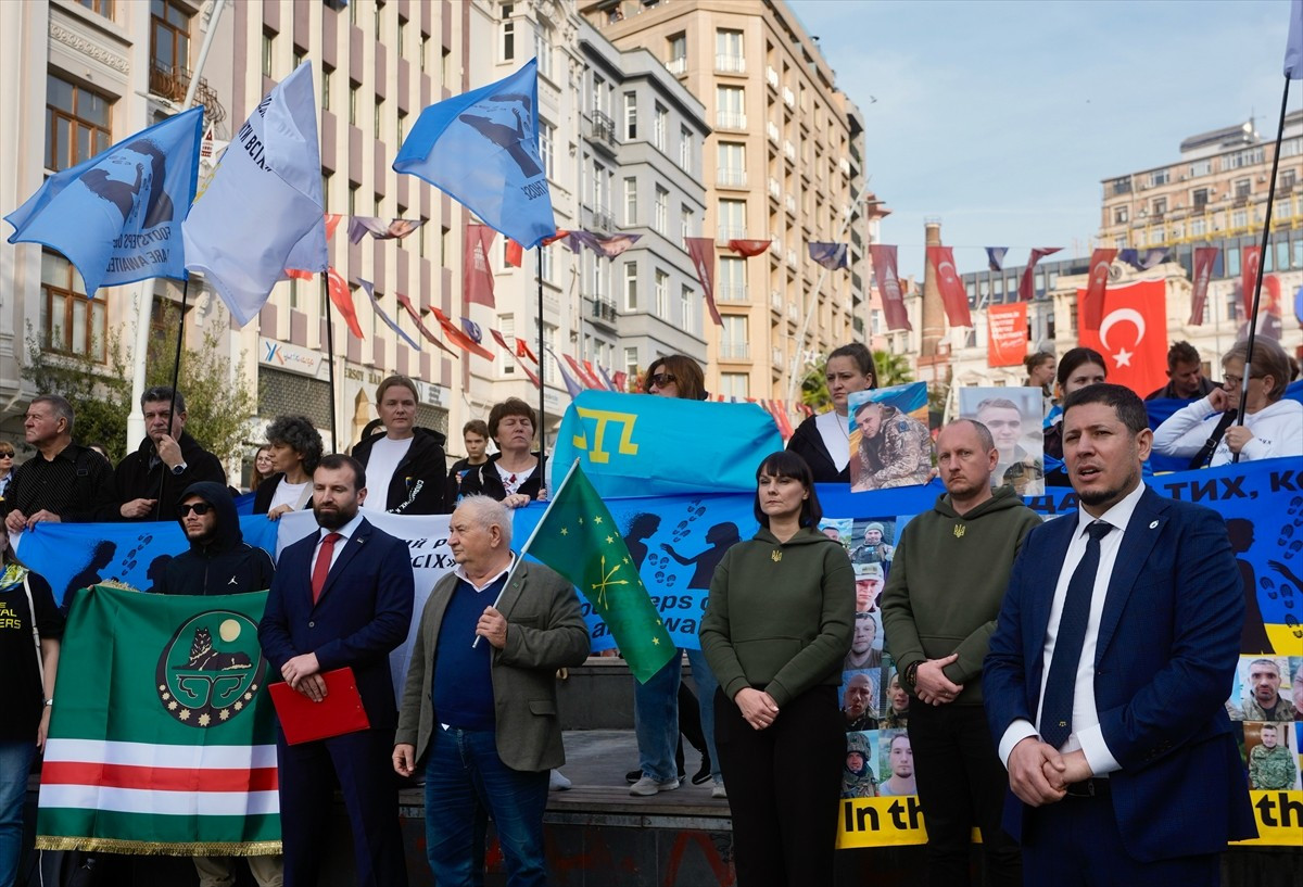 Ukrayna'nın İstanbul Başkonsolosluğu, Onur ve Özgürlük, Semavi Yüz Kahramanları ile Holodomor...