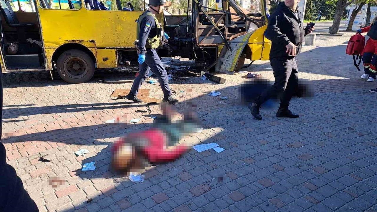 Ukrayna'da İHA'lı Otobüs Saldırısı: 3 Ölüm, 12 Yaralı