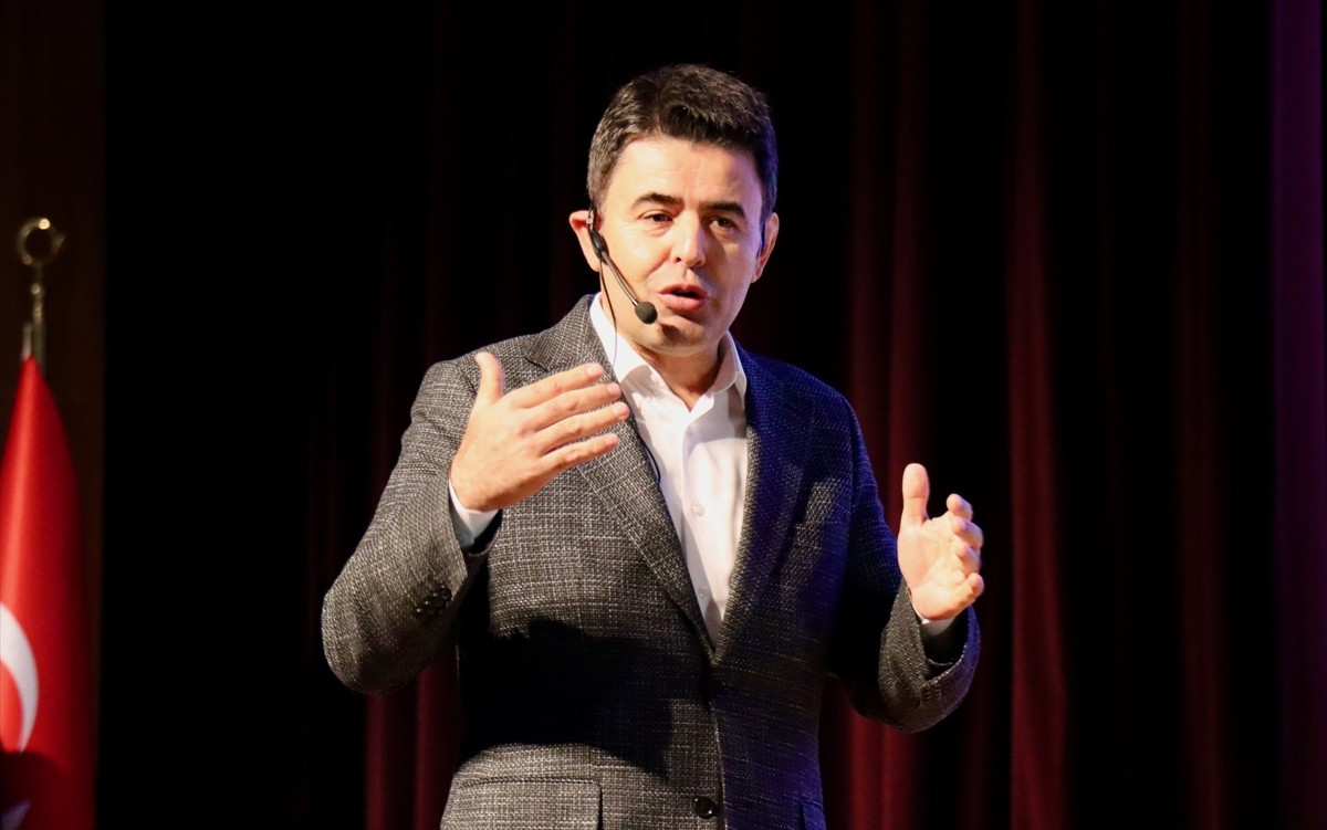 Ulaştırma ve Altyapı Bakan Yardımcısı Osman Boyraz, Ulaşım Festivali (UFEST) etkinliği kapsamında...